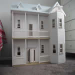 Dollshouse Manor: image 1 0f 4 thumb
